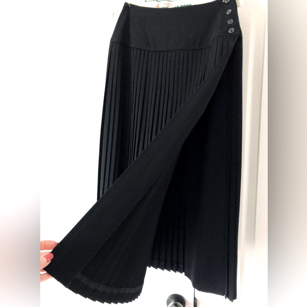 VTG 90's Ellen Tracy by Linda Allard, black pleated wrap, midi skirt, size 8